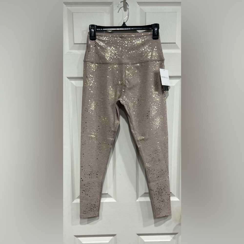Beyond Yoga Women's Large Lucky Stars SoftShine High Waisted Midi Legging NWT